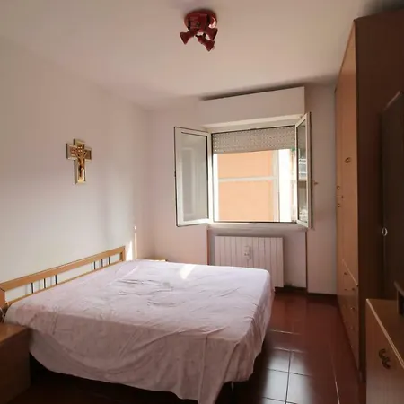 Bilocale A Borghetto Santo Spirito